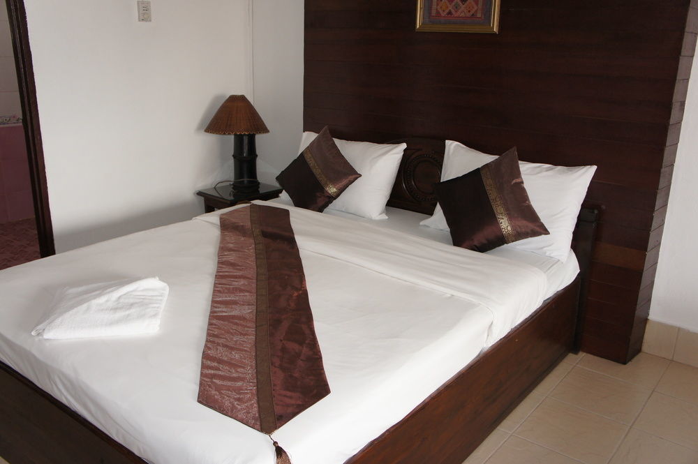 Suksavanh River 2 Hotel Ban Nongdouang Exteriör bild