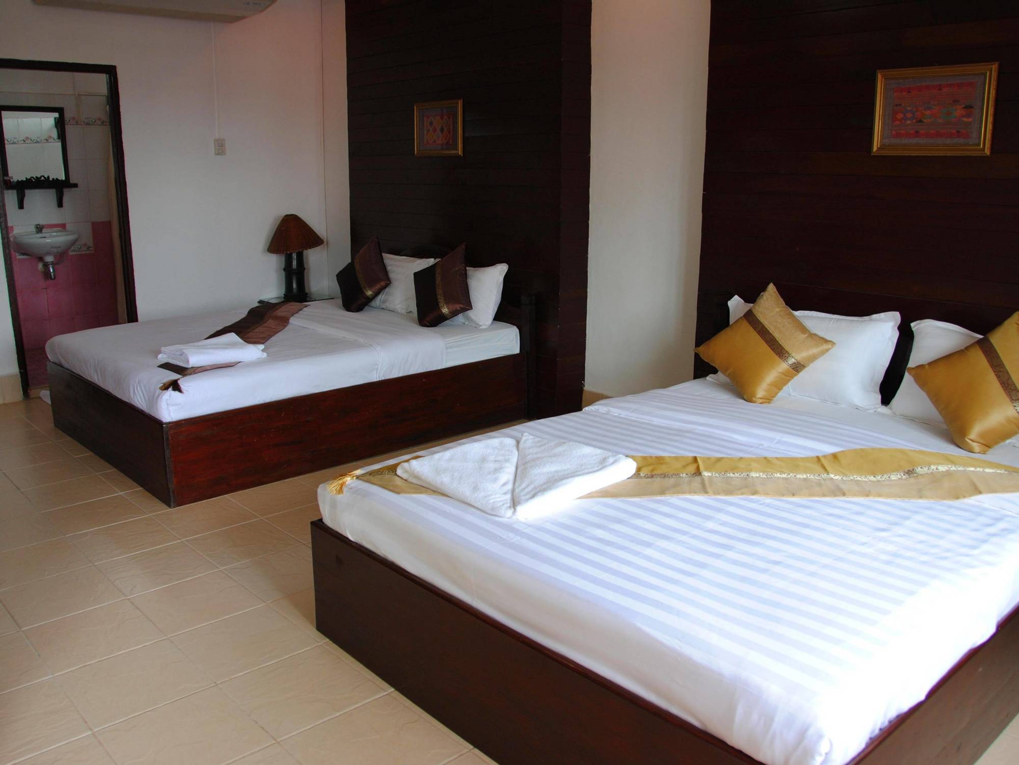 Suksavanh River 2 Hotel Ban Nongdouang Exteriör bild