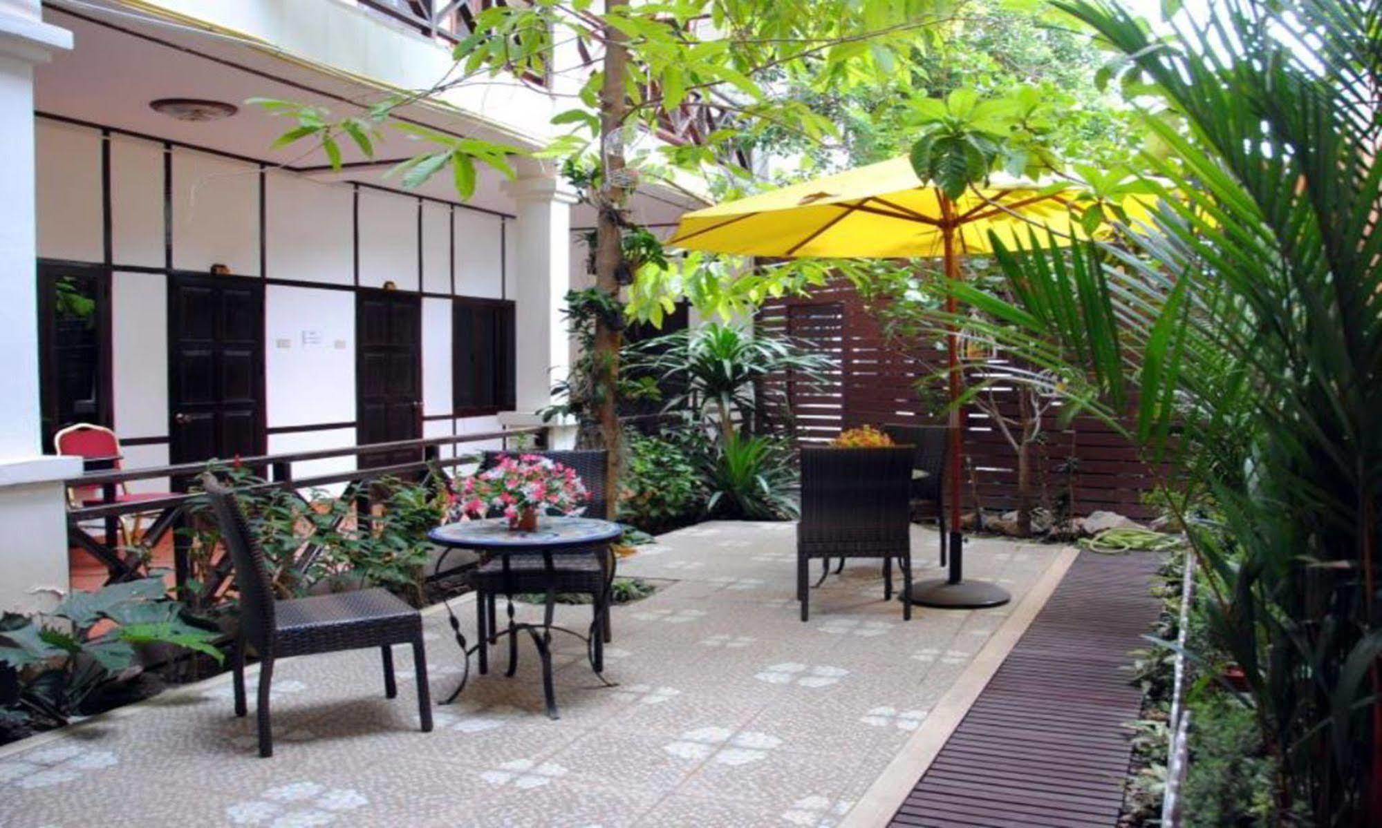 Suksavanh River 2 Hotel Ban Nongdouang Exteriör bild
