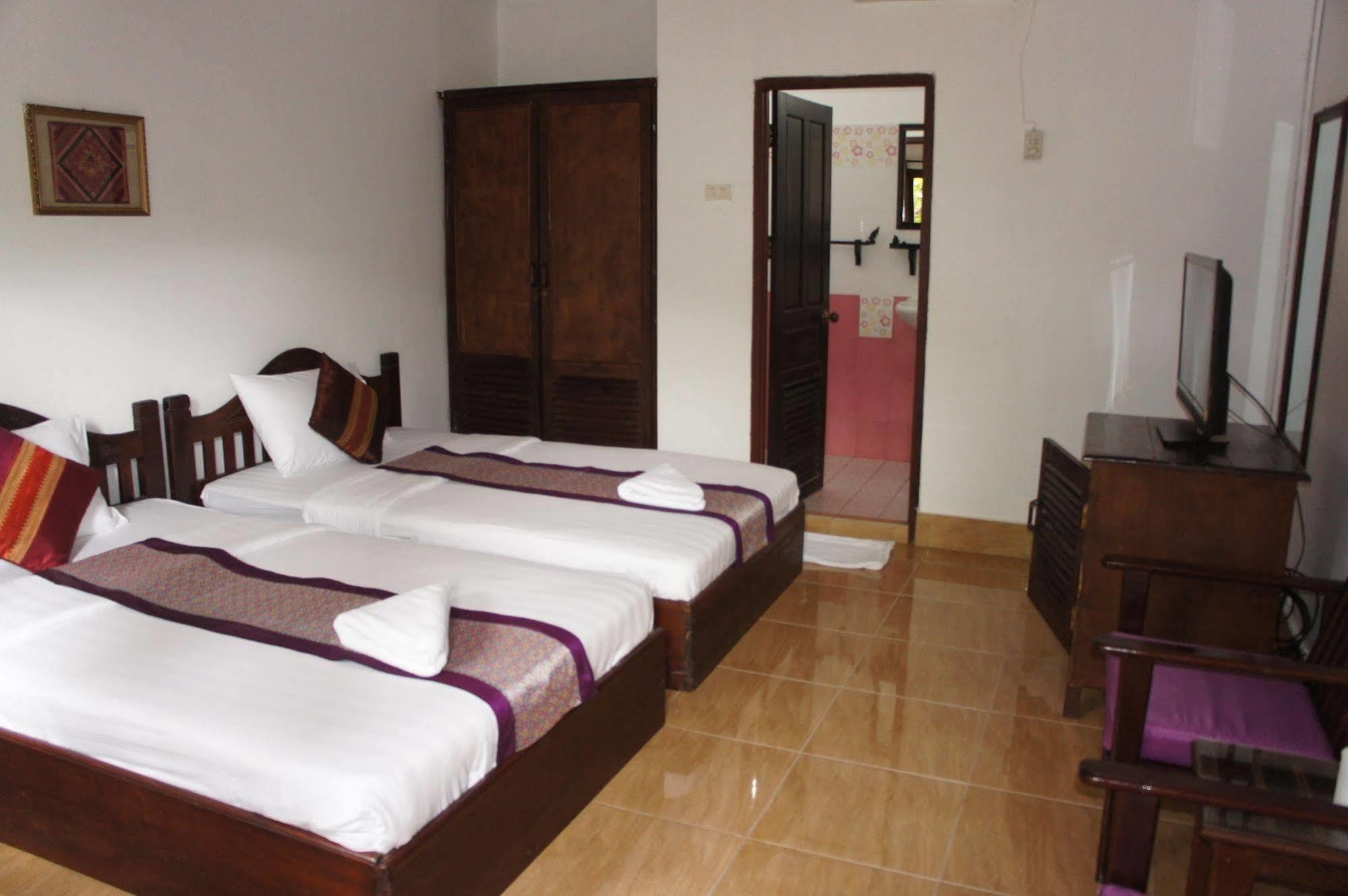 Suksavanh River 2 Hotel Ban Nongdouang Exteriör bild